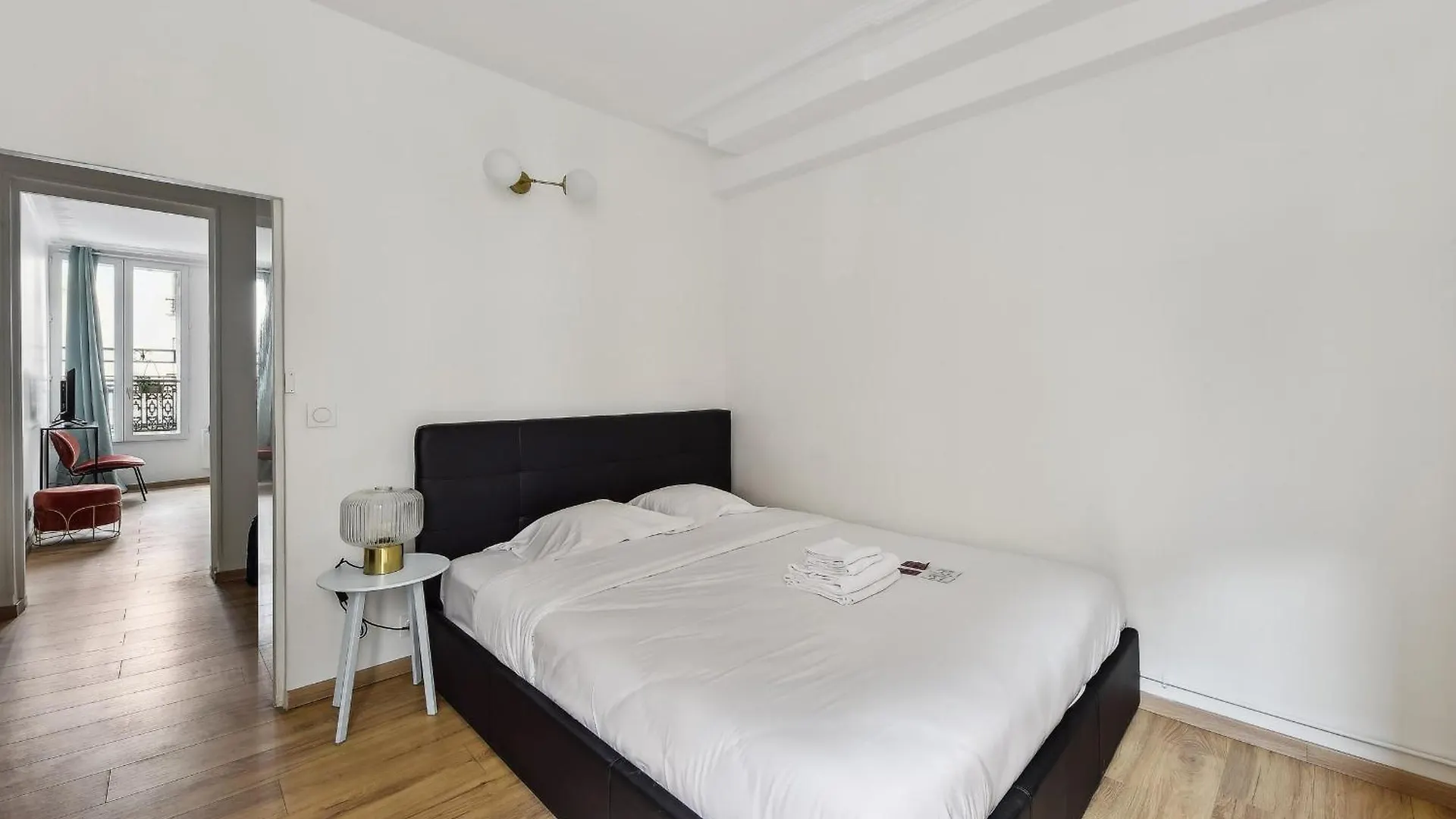 Montmartre - 2Br - Cityapartmentstay Paris
