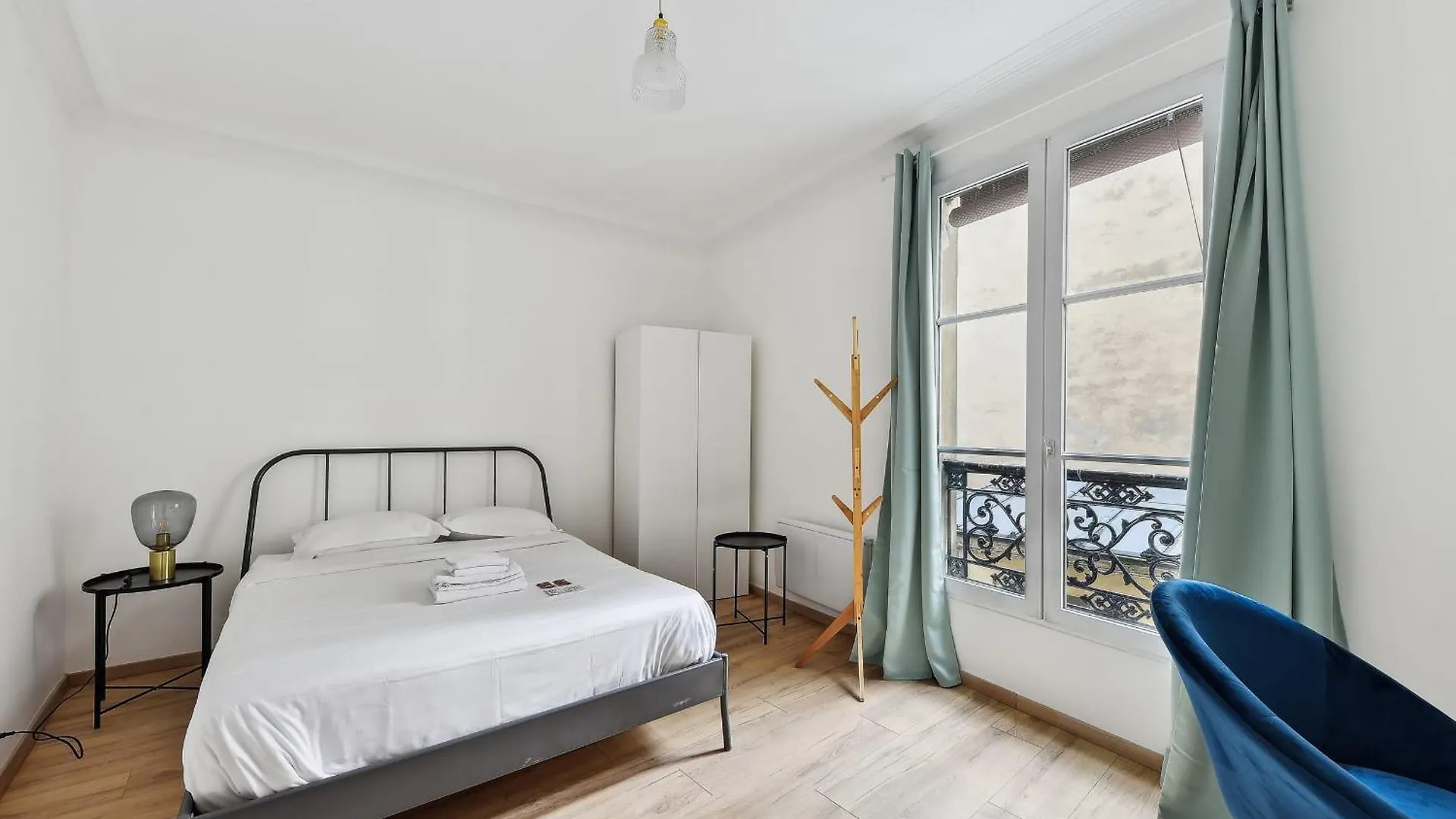 Montmartre - 2Br - Cityapartmentstay Paris France