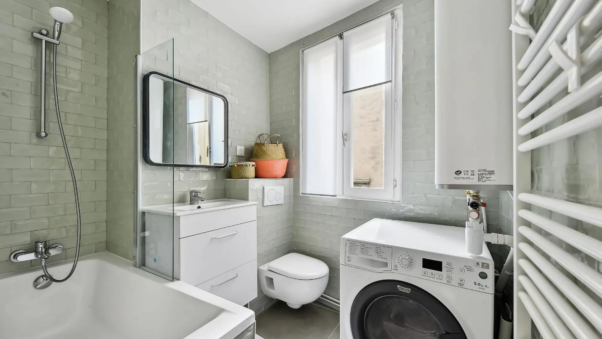 Montmartre - 2Br - Cityapartmentstay Paris